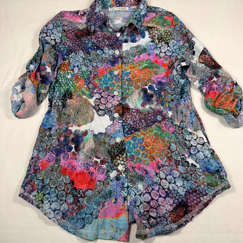 Snoskins Button Up Top Size S Multicolor Abstract Pebble Print Roll Tab Sleeve
